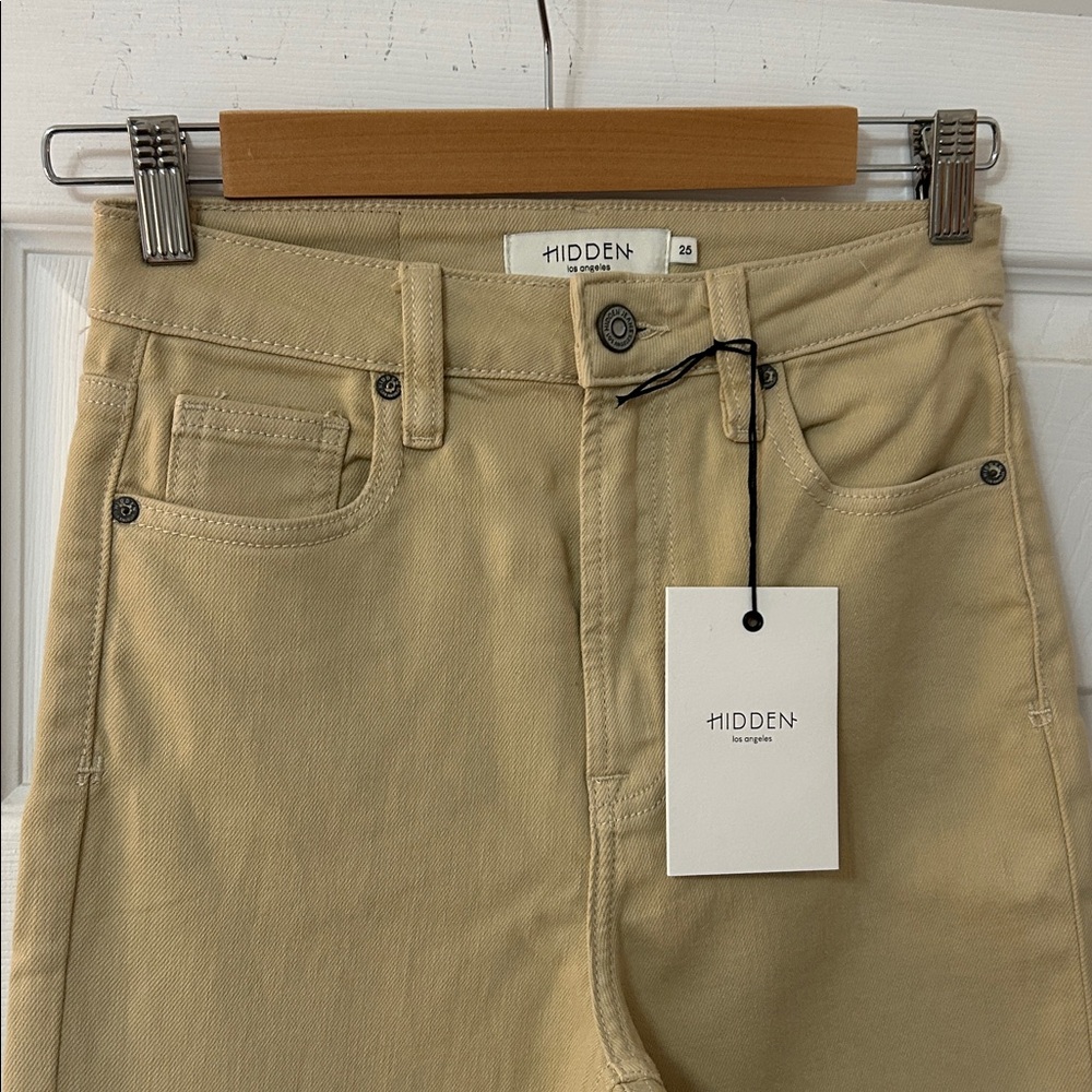 NWT Harley Slim Mom Jean Pant by Hidden Denim brand jean, women’s size 25